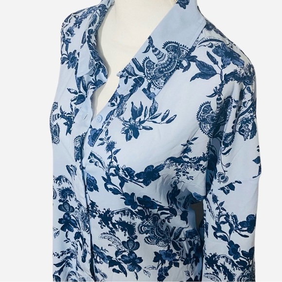 Cupio Blue Floral Print Button Up Top - Picture 2 of 5